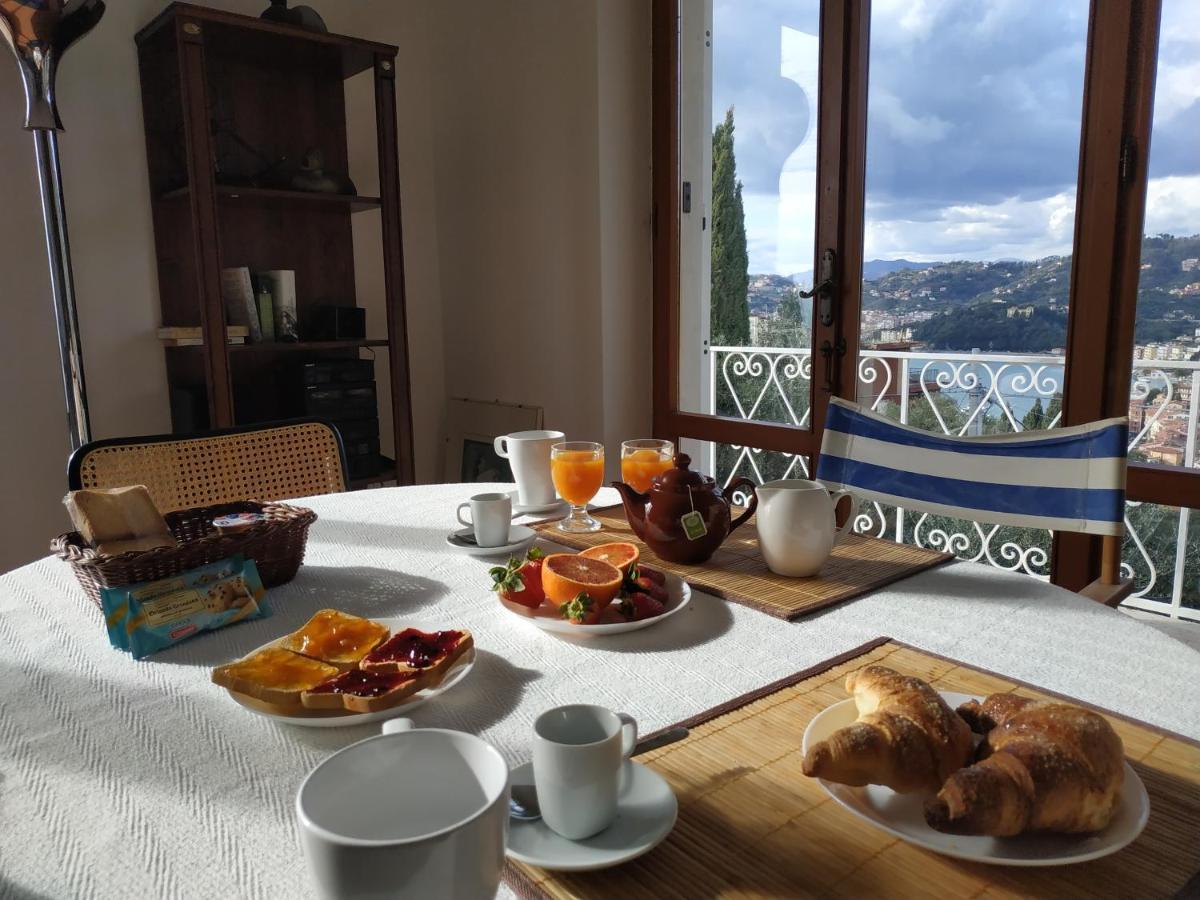 Villa Degli Ulivi - Free Parking Леричи Екстериор снимка