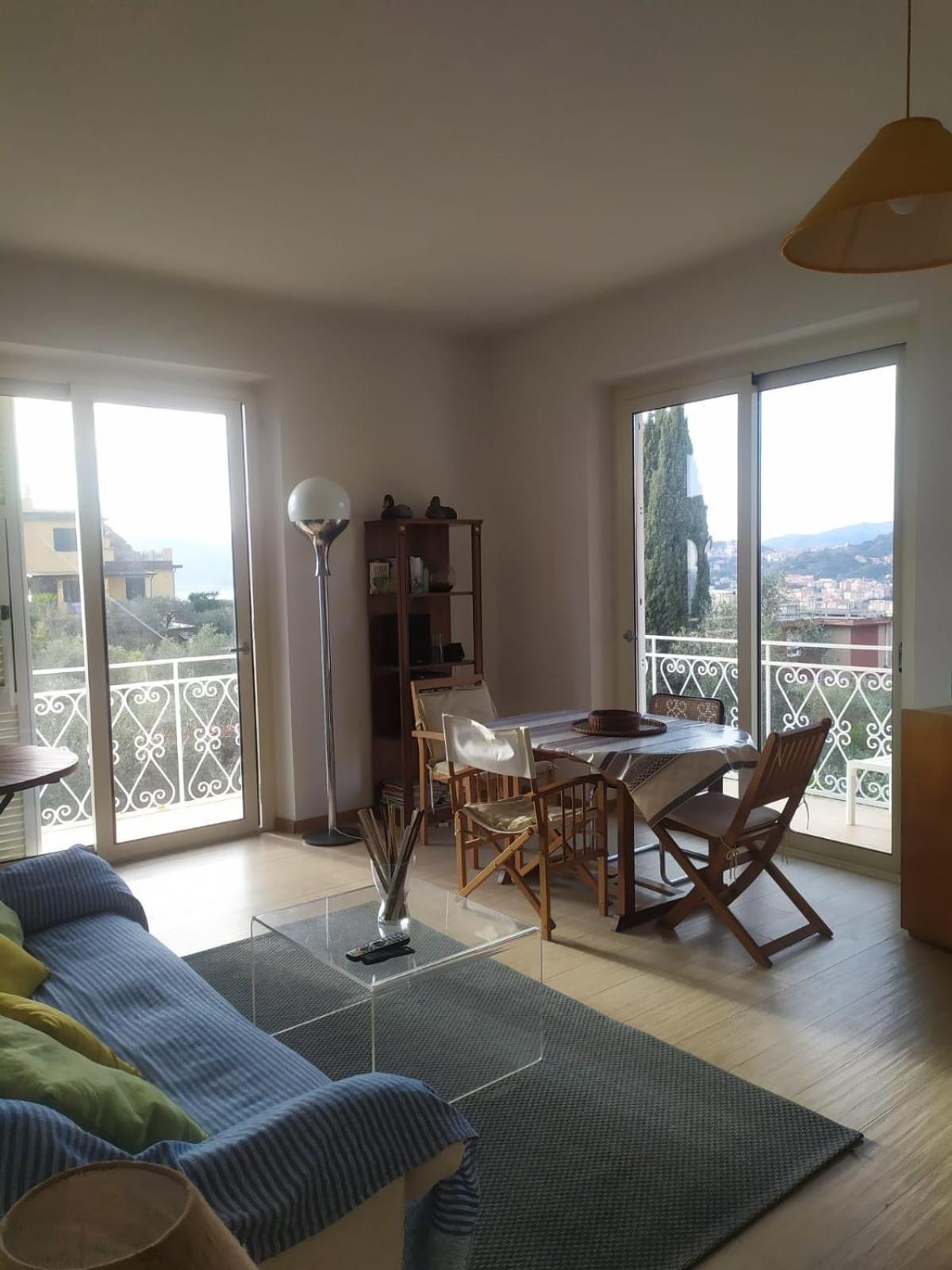 Villa Degli Ulivi - Free Parking Леричи Екстериор снимка