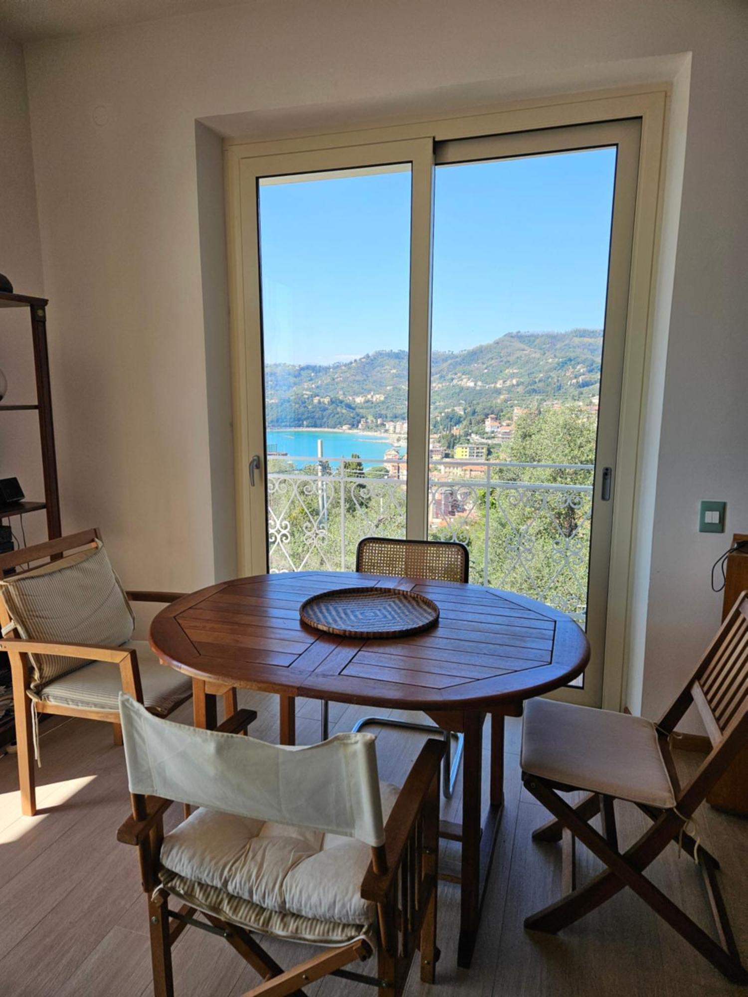 Villa Degli Ulivi - Free Parking Леричи Екстериор снимка