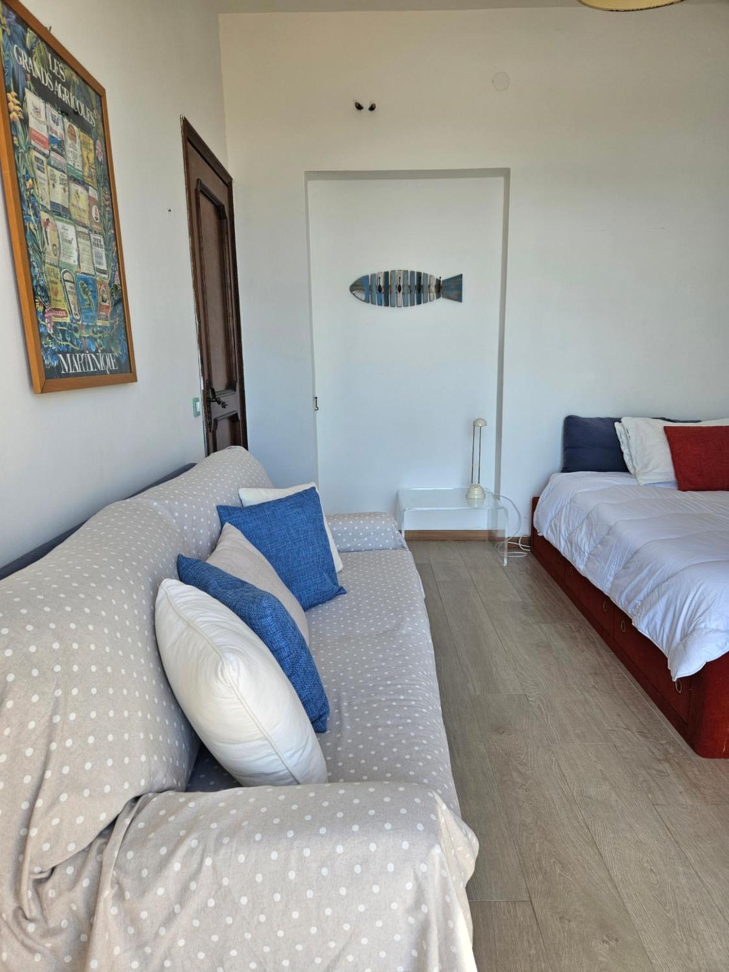 Villa Degli Ulivi - Free Parking Леричи Екстериор снимка